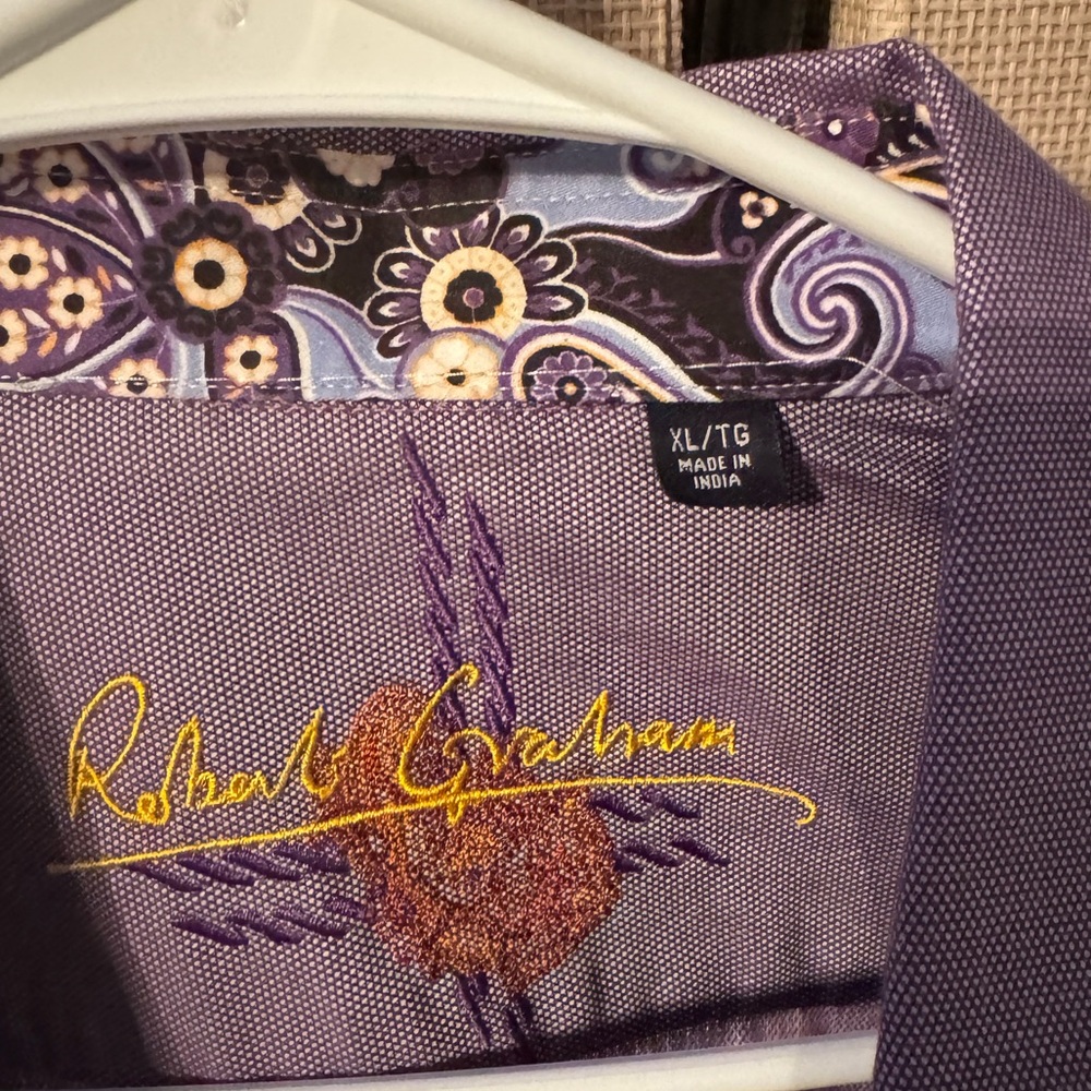 Robert Graham night on the town dress shirt 💜